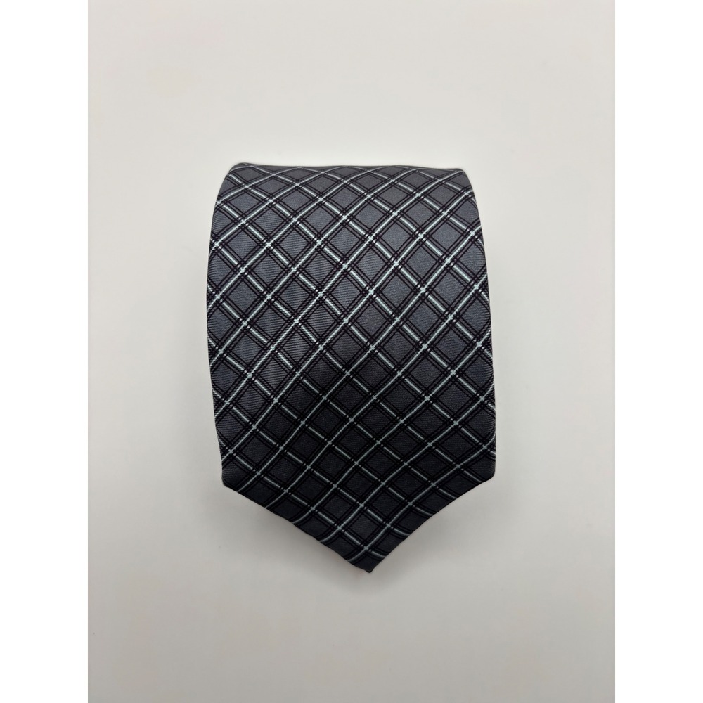 Banana Republic Mens Grey Small Plaid Silk Necktie Urban Dwelling 665737-02